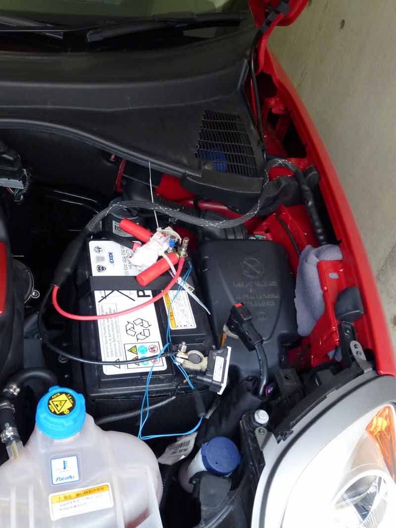 スポーティカーからスポーツカー